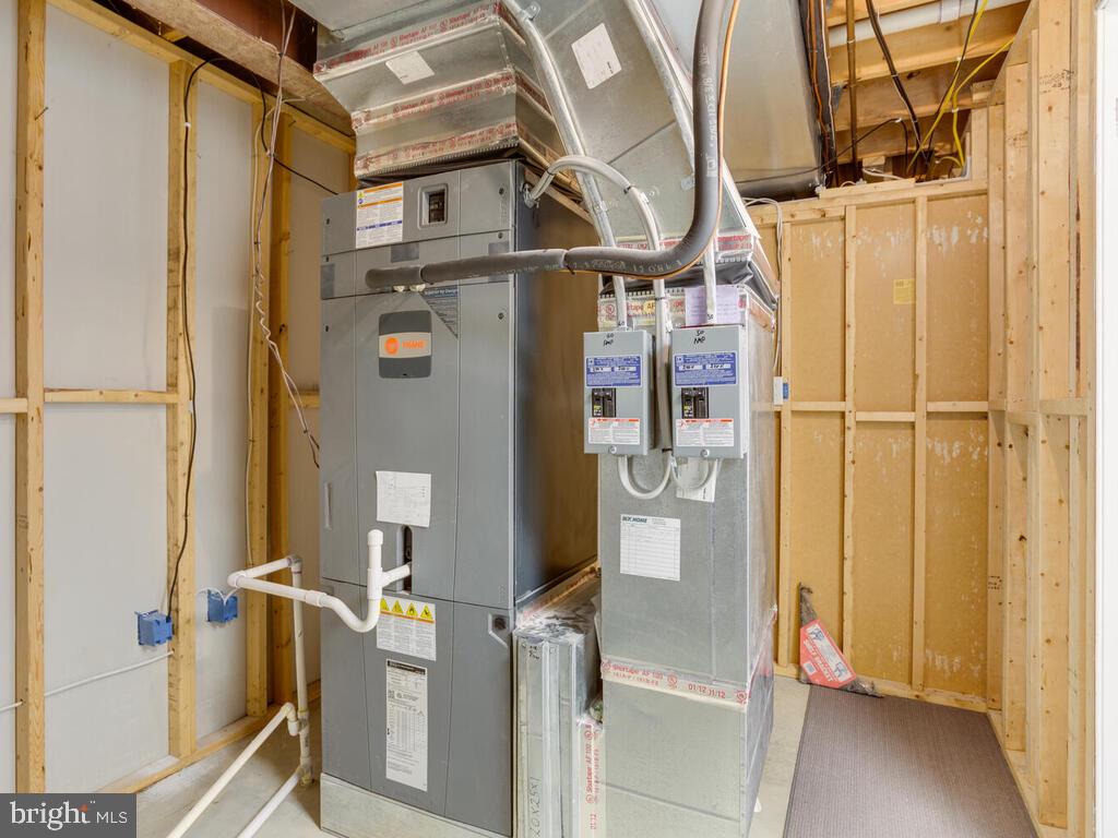 3619 Carrollton Road Upperco, MD 21155 - Photo 57 of 82 Trane Heat Pump