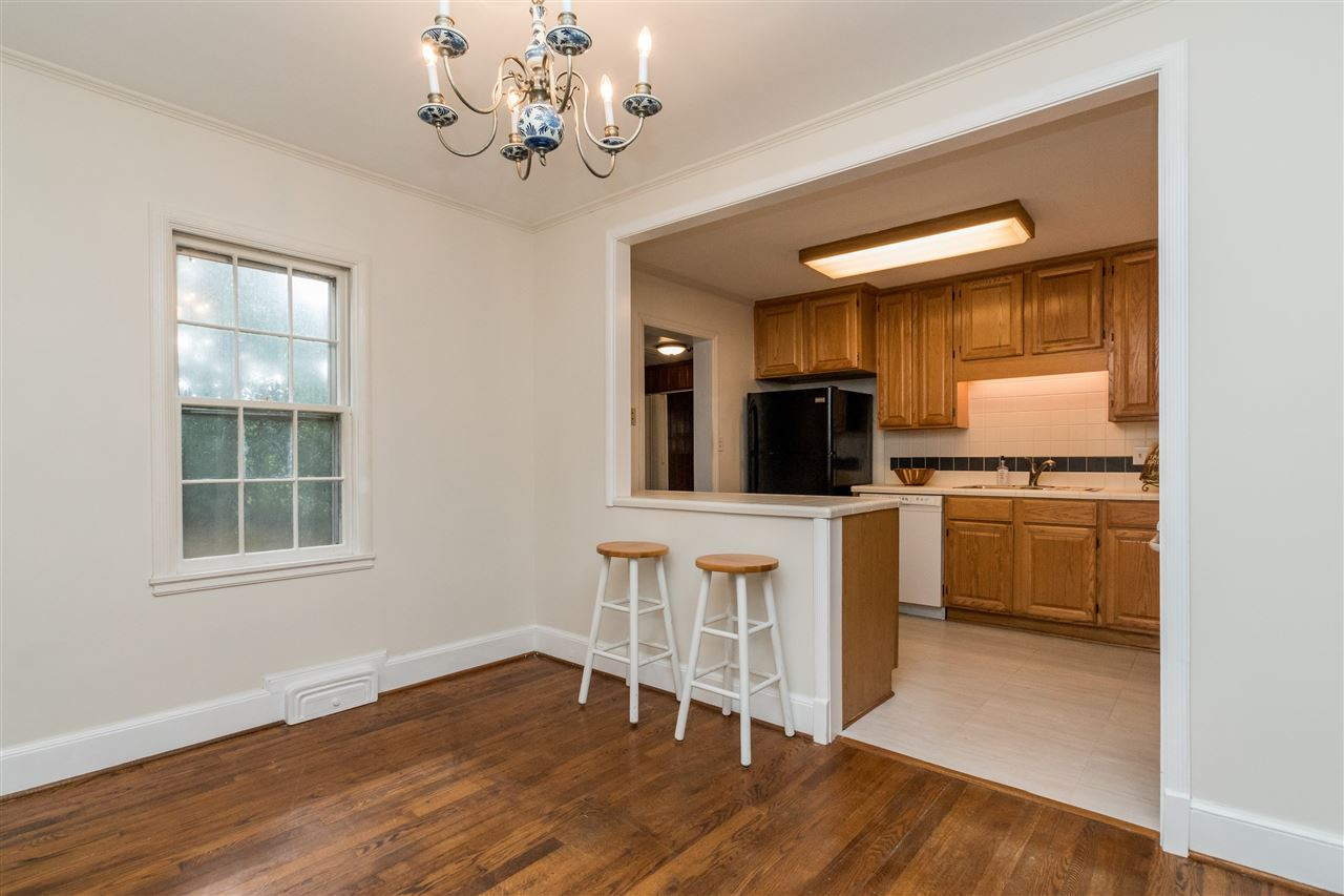 3327 Hope Valley Road Durham, NC 27707 - Photo 8 of 21 Dining Area