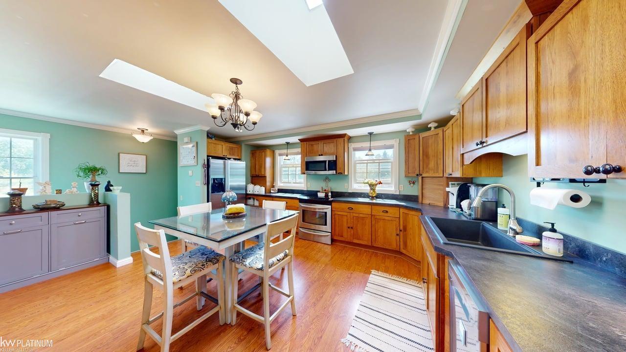 2906 Castor Road Goodells, MI 48027 - Photo 8 of 32