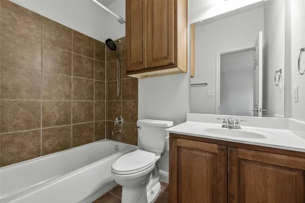 $2,400 | 1900 Jentsch Court, Unit A, Austin, TX 78745