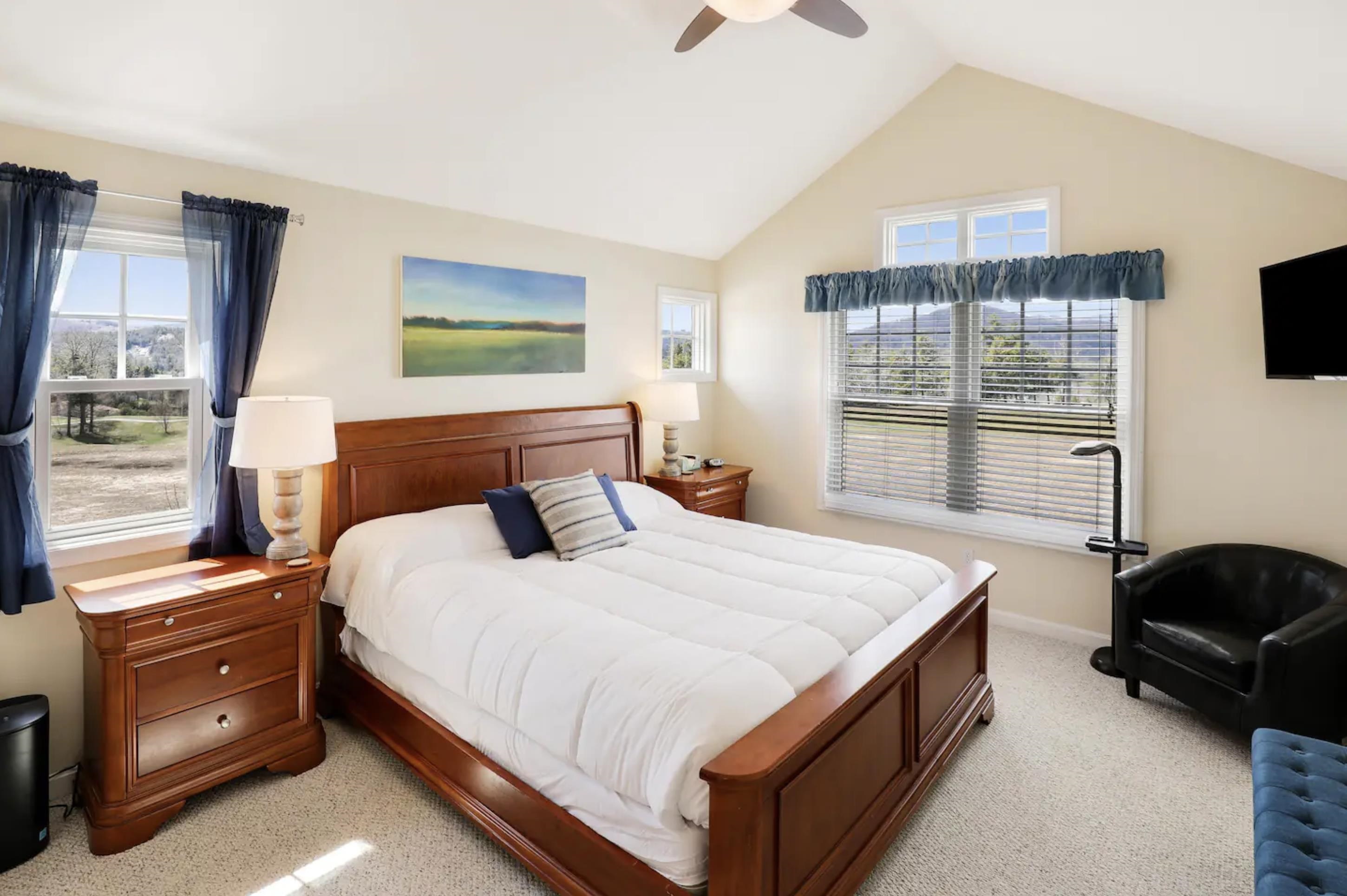 55 Lafayette Road, Unit 2 Thornton, NH 03285 - Photo 4 of 27