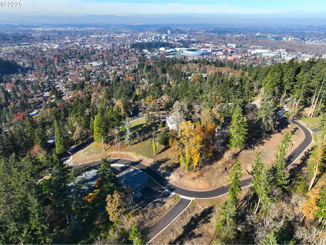 $199,000 | 2825-2819 Capital Drive, Unit 18 19, Eugene, OR 97403