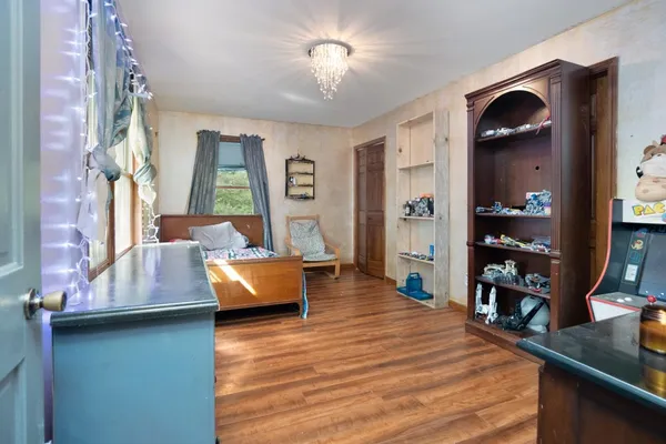 $899,900 | W7102 Buttercup Lane, Porterfield, WI 54159