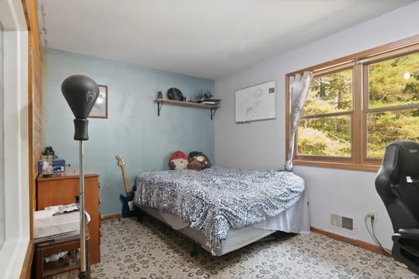 $899,900 | W7102 Buttercup Lane, Porterfield, WI 54159