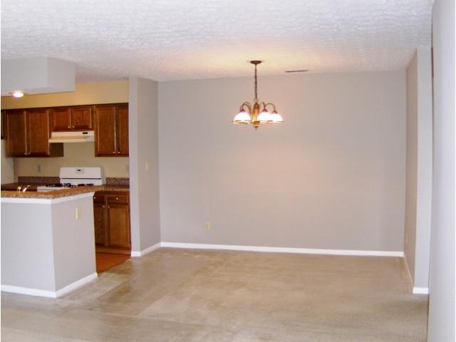 2283 Hedgerow Road, Unit 2283H Columbus, OH 43220 - Photo 4 of 12 Additional Photo