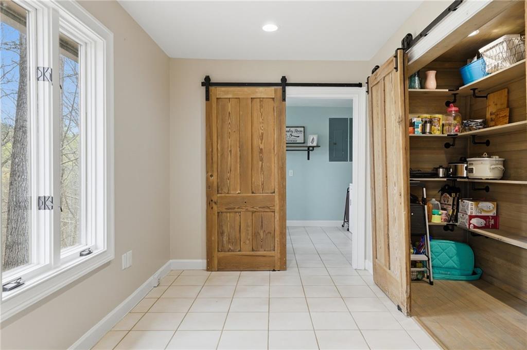 4370 Spainhill Road Gainesville, GA 30504 - Photo 11 of 40