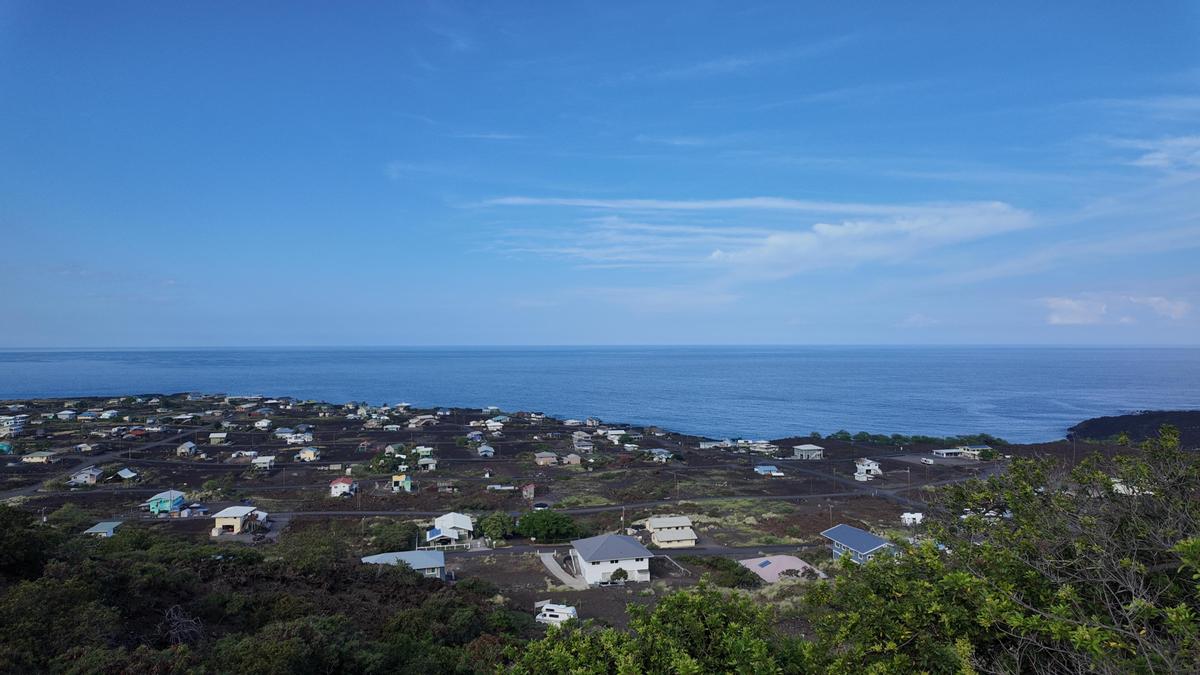 88-1556 Pikake Captain Cook, HI 96704 - Photo 4 of 11 an aerial view of multiple house