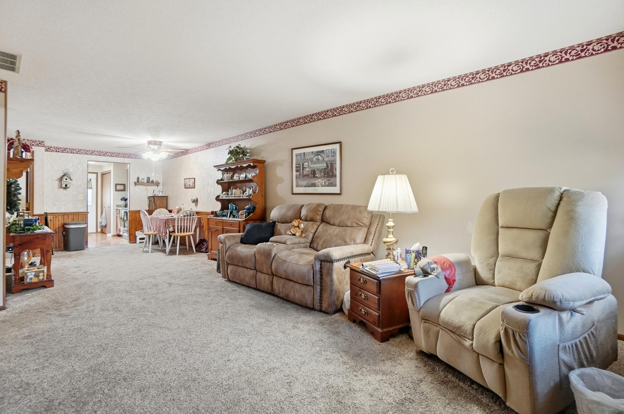 4446 Ridgewood Road East Springfield, OH 45503 - Photo 7 of 31