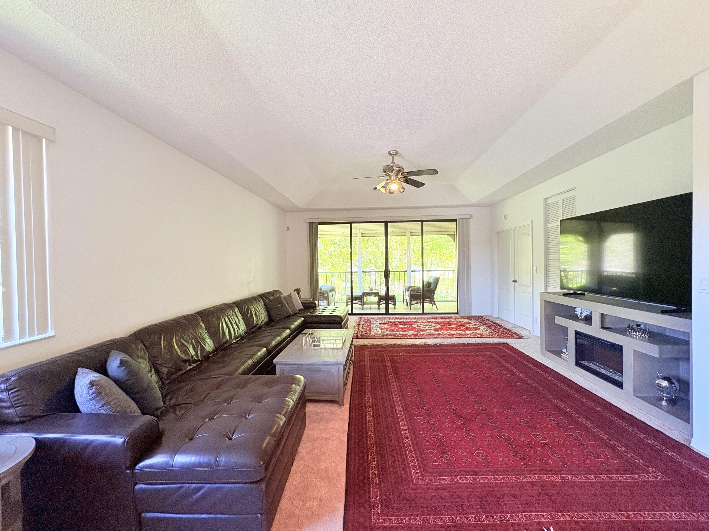 8659 Vía Reale, Unit 47U (#4) Boca Raton, FL 33496 - Photo 8 of 27 IMG_2965