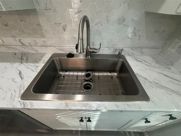 $1,800 | 16911 Tranquil Drive, Sugar Land, TX 77498