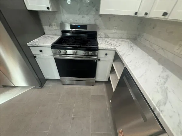 $1,800 | 16911 Tranquil Drive, Sugar Land, TX 77498