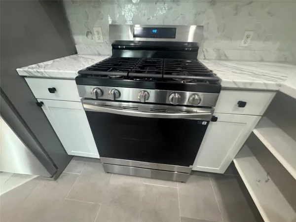 $1,800 | 16911 Tranquil Drive, Sugar Land, TX 77498