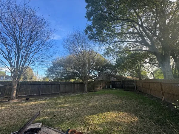 $1,800 | 16911 Tranquil Drive, Sugar Land, TX 77498