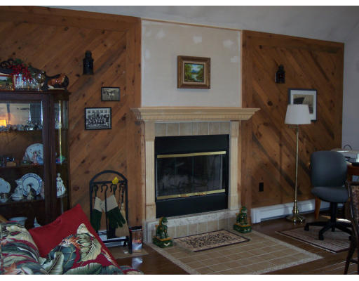 27 Bush Hill Road Ipswich, MA 01938 - Photo 5 of 5 Gallery Image 5