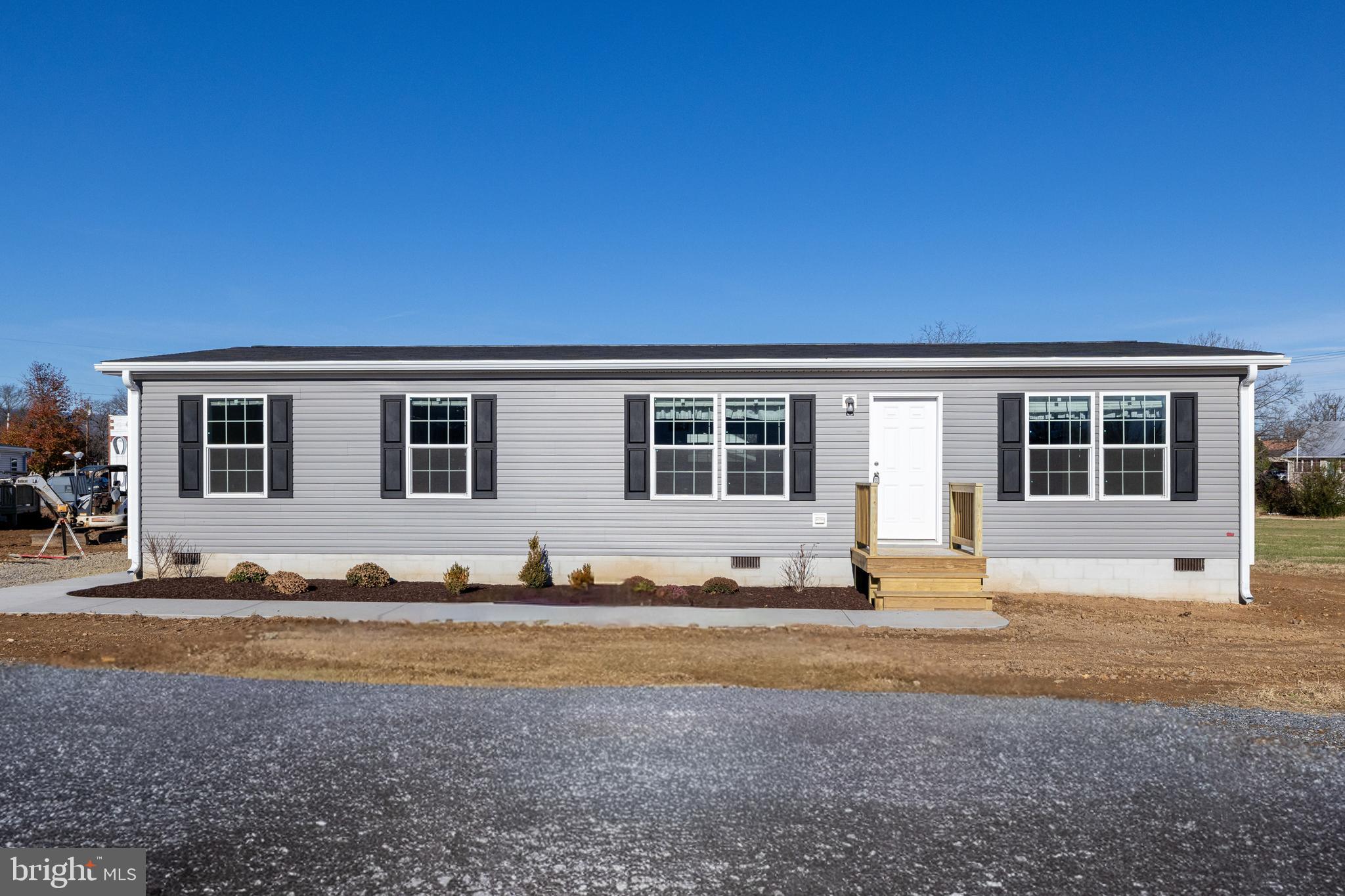 355 Park Road Stanley, VA 22851 - Photo 2 of 63