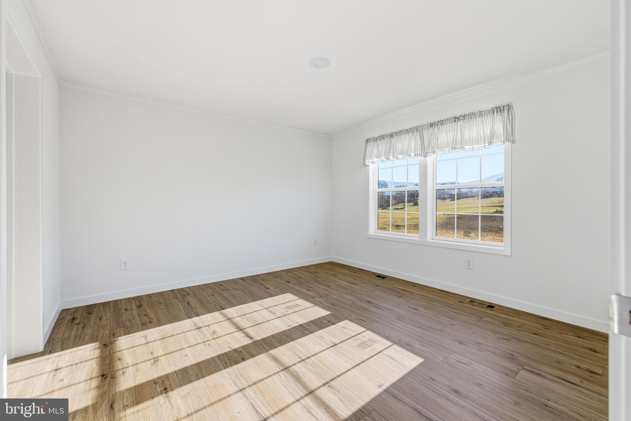 355 Park Road Stanley, VA 22851 - Photo 25 of 63