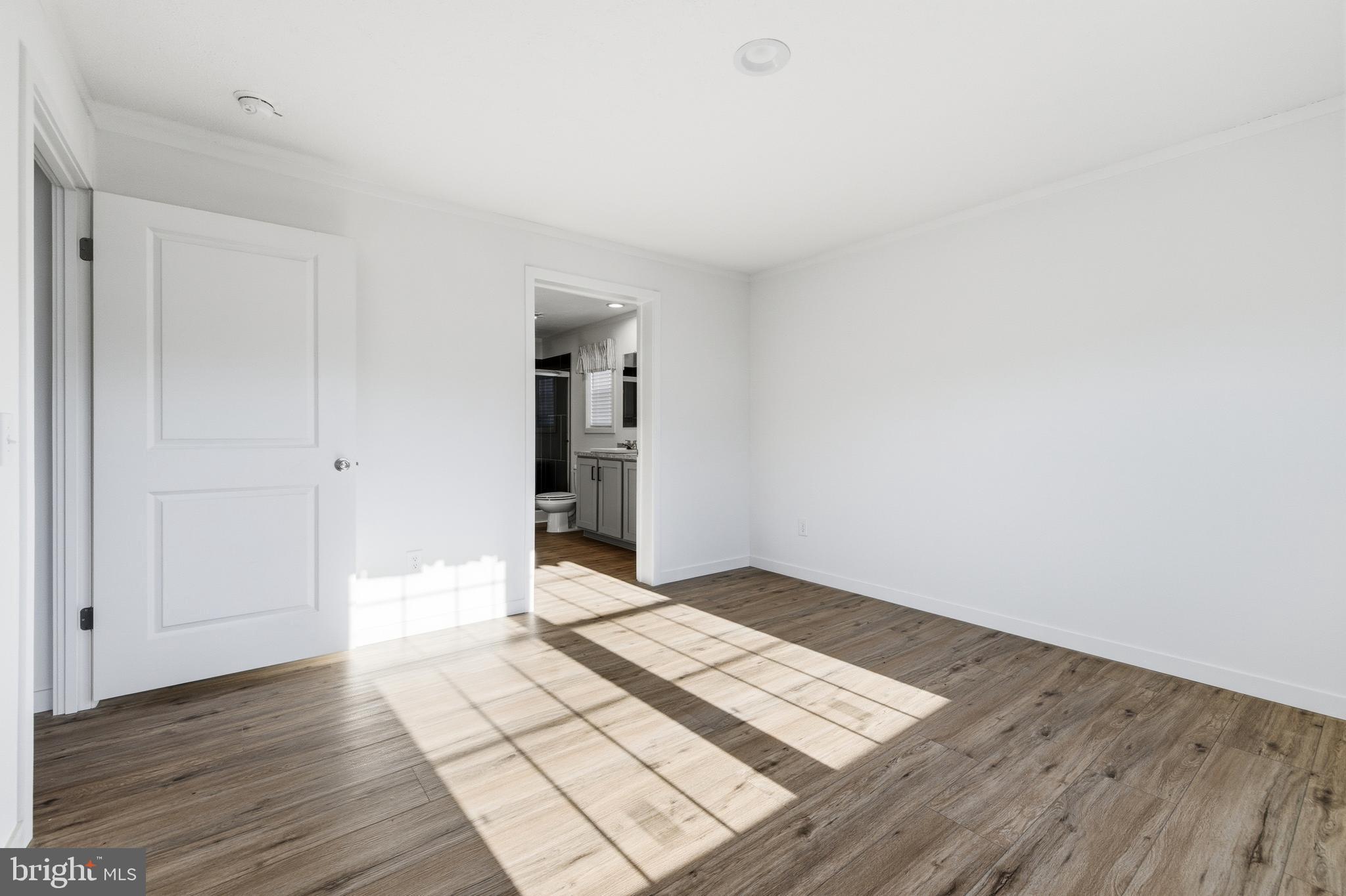 355 Park Road Stanley, VA 22851 - Photo 5 of 63