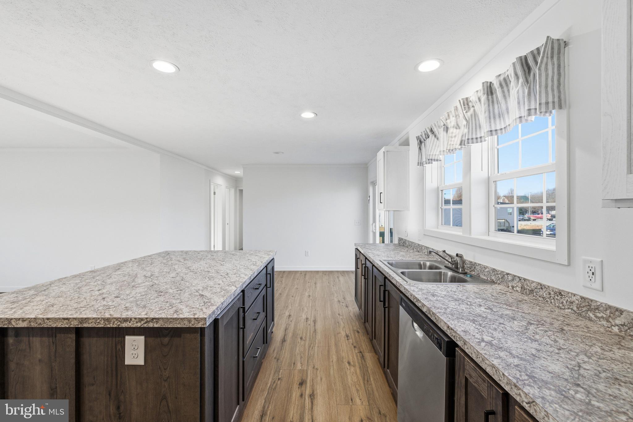 355 Park Road Stanley, VA 22851 - Photo 9 of 63