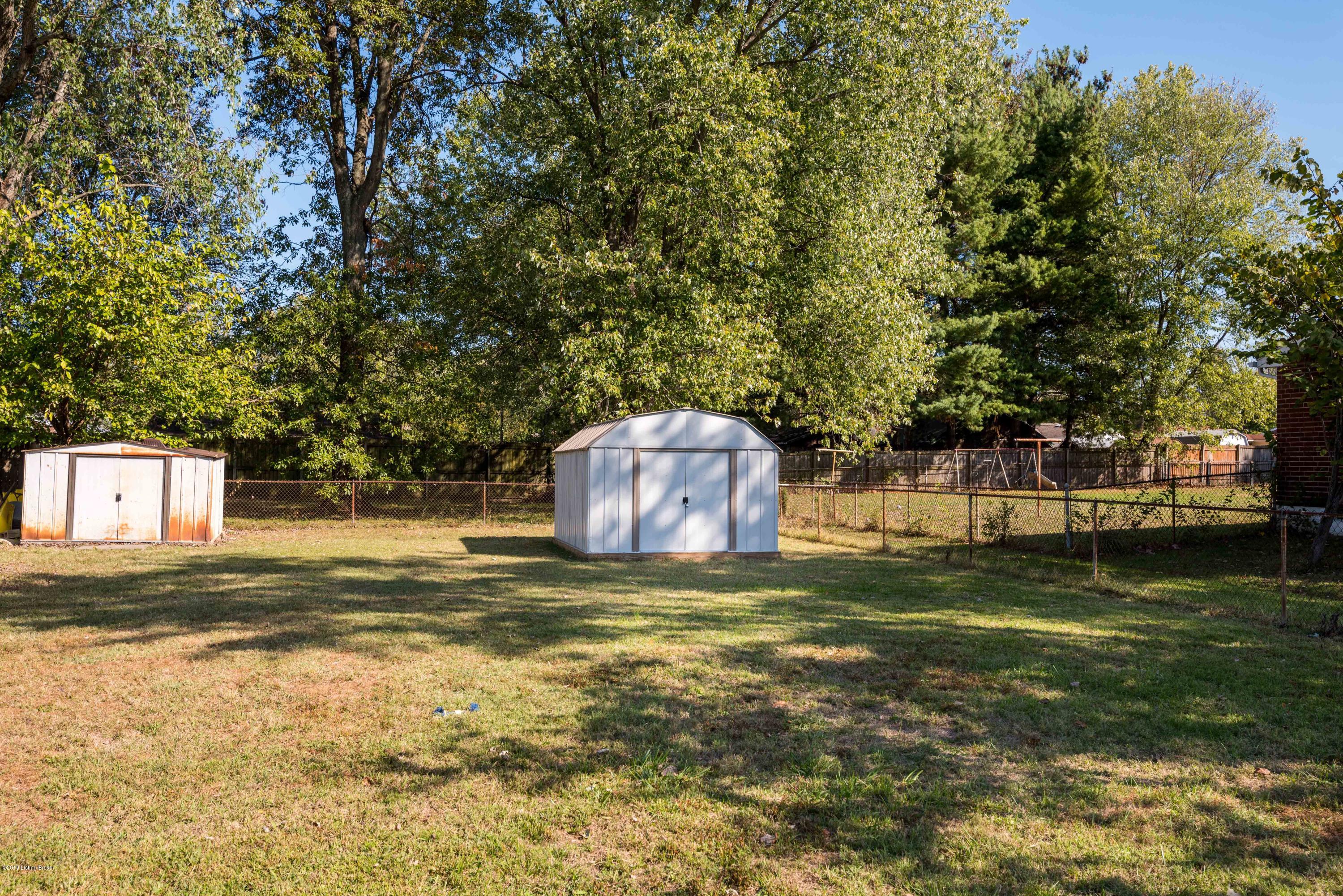 9607 Maple Road Louisville, KY 40229 - Photo 25 of 30 DHI-29