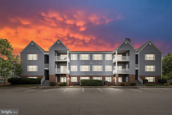 $225,000 | 100 Piccadilly Lane, Unit 52, Stafford, VA 22556