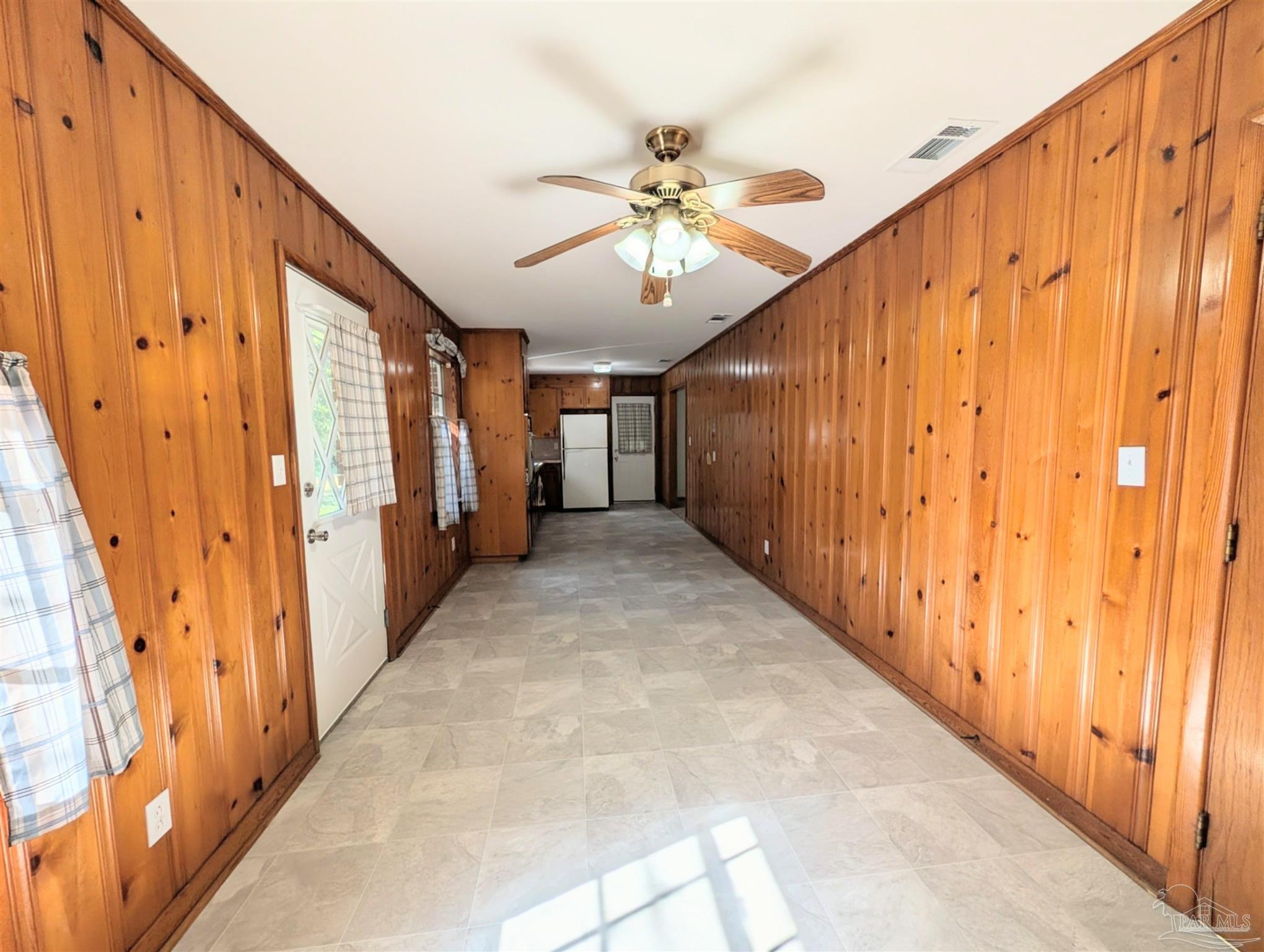 8733 Rebel Road Pensacola, FL 32526 - Photo 8 of 33