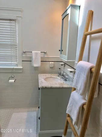 $7,000 | 344 Main Avenue, Bay Head, NJ 08742