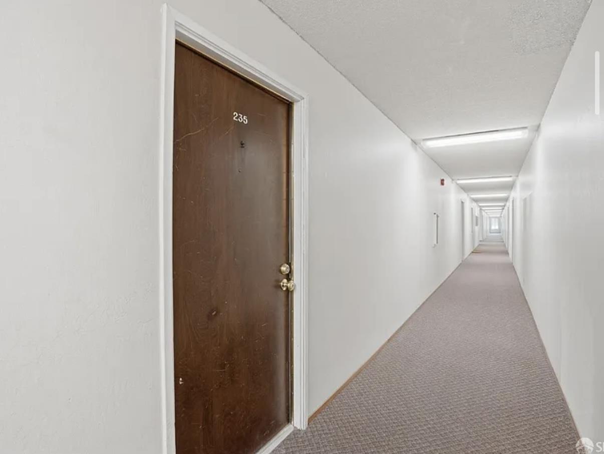 4081 Clayton Road, Unit 235 Concord, CA 94521 - Photo 5 of 19 a view of hallway