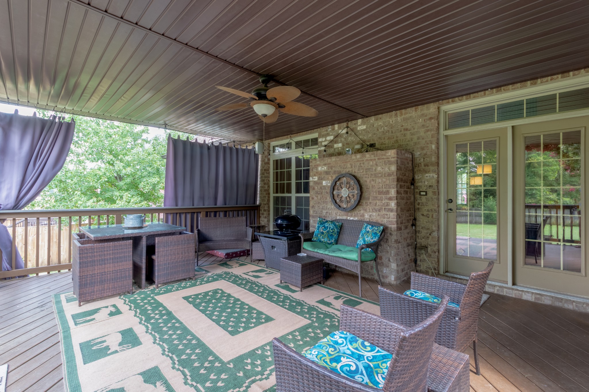 3592 Drake Road Adams, TN 37010 - Photo 38 of 47 a living room with furniture and a large window