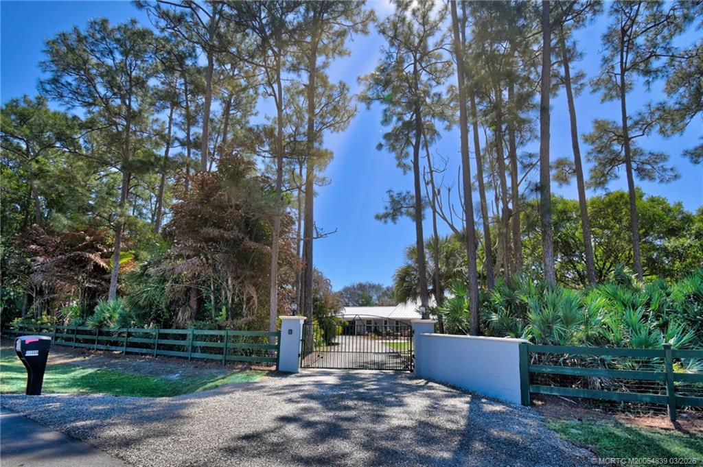 11266 Southwest Meadowlark Circle Stuart, FL 34997 - Photo 2 of 66