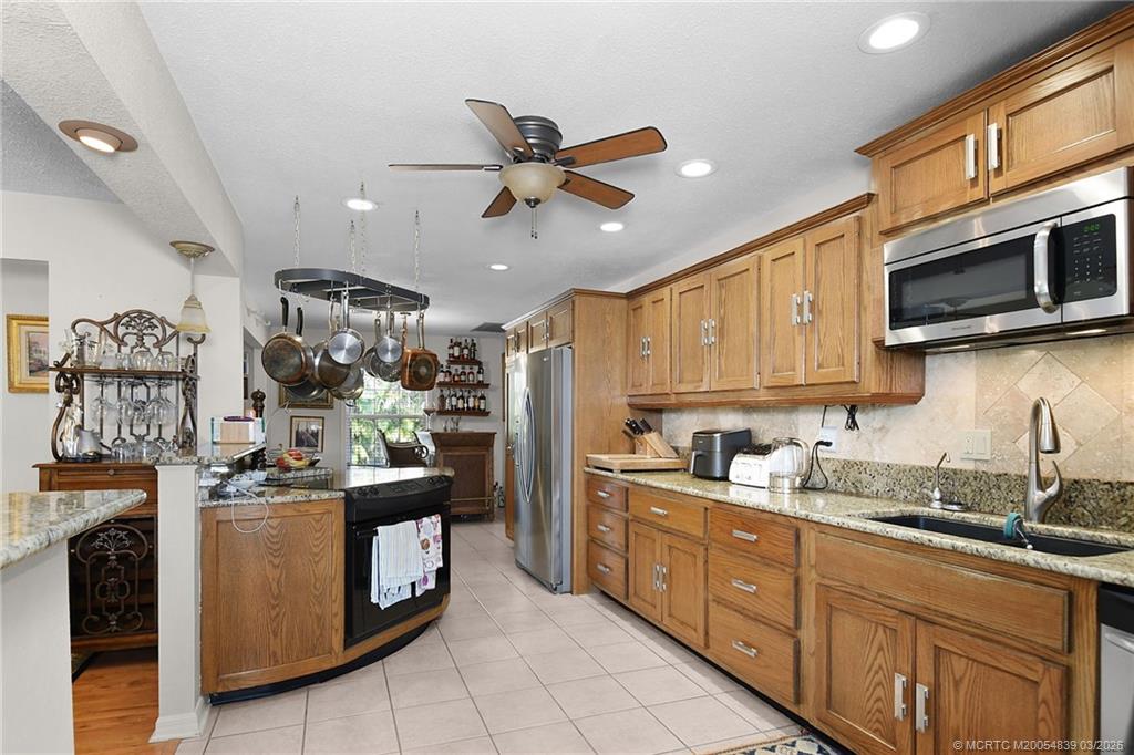 11266 Southwest Meadowlark Circle Stuart, FL 34997 - Photo 21 of 66