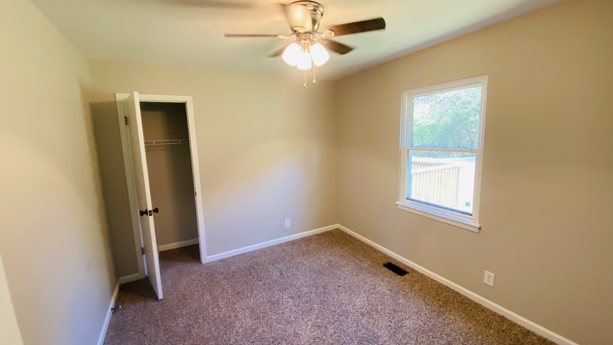 2467 Whitfield Road Clarksville, TN 37040 - Photo 12 of 17