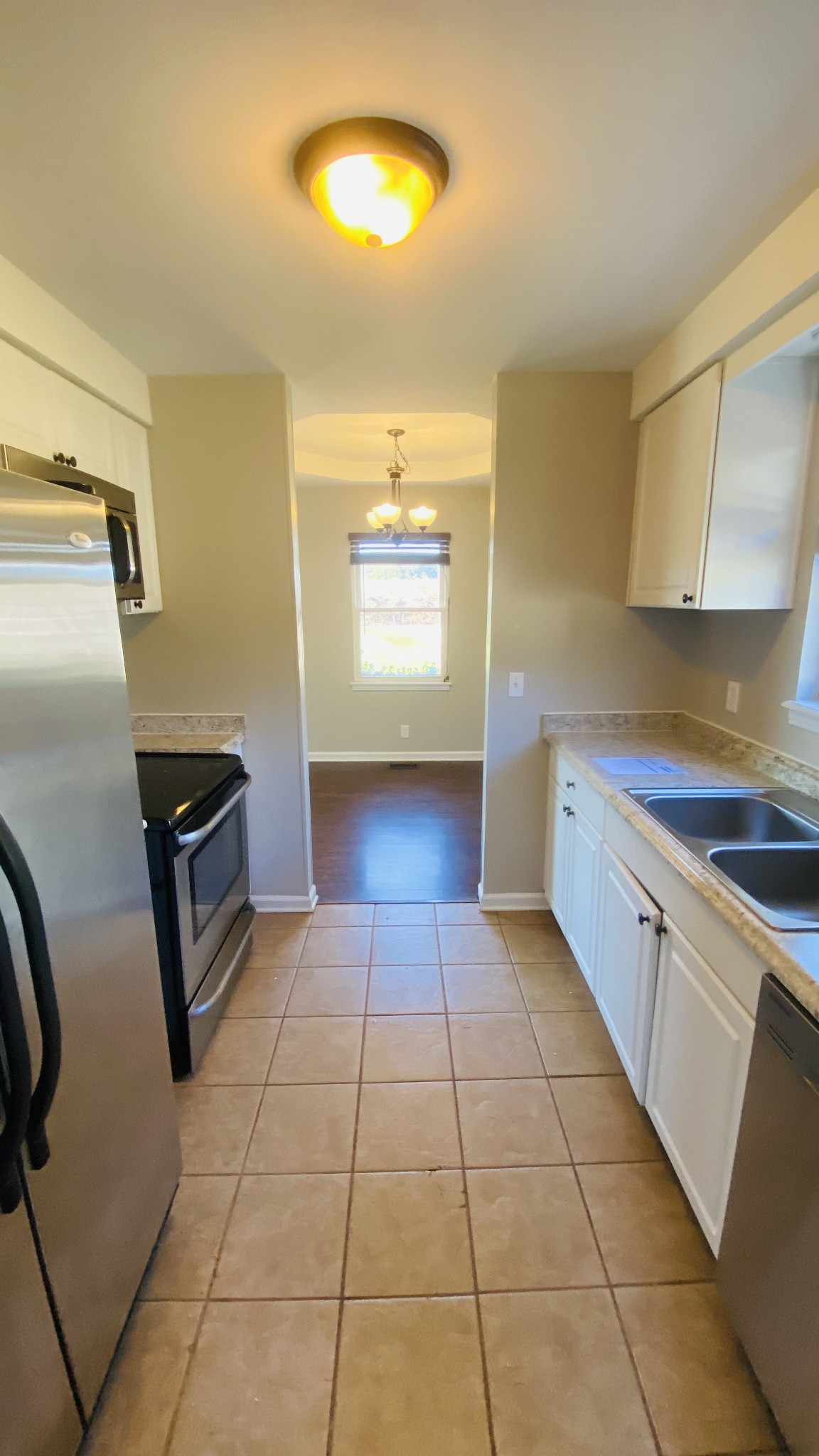 2467 Whitfield Road Clarksville, TN 37040 - Photo 4 of 17