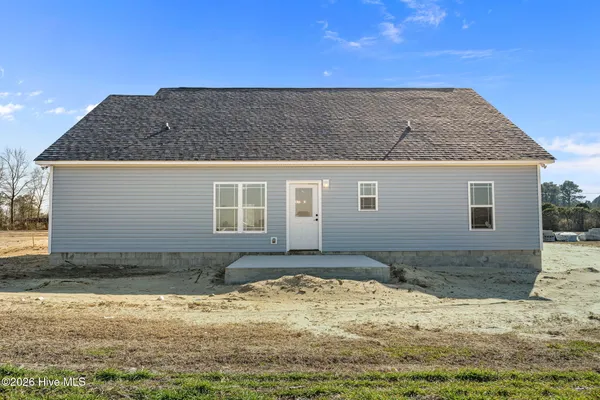 $319,000 | 128 Ida Whaley Drive, Beulaville, NC 28518