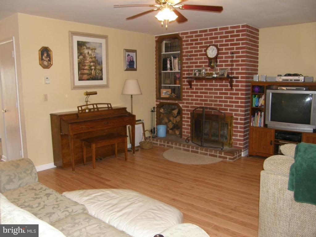 463 West Ridge Road Elizabethtown, PA 17022 - Photo 7 of 21