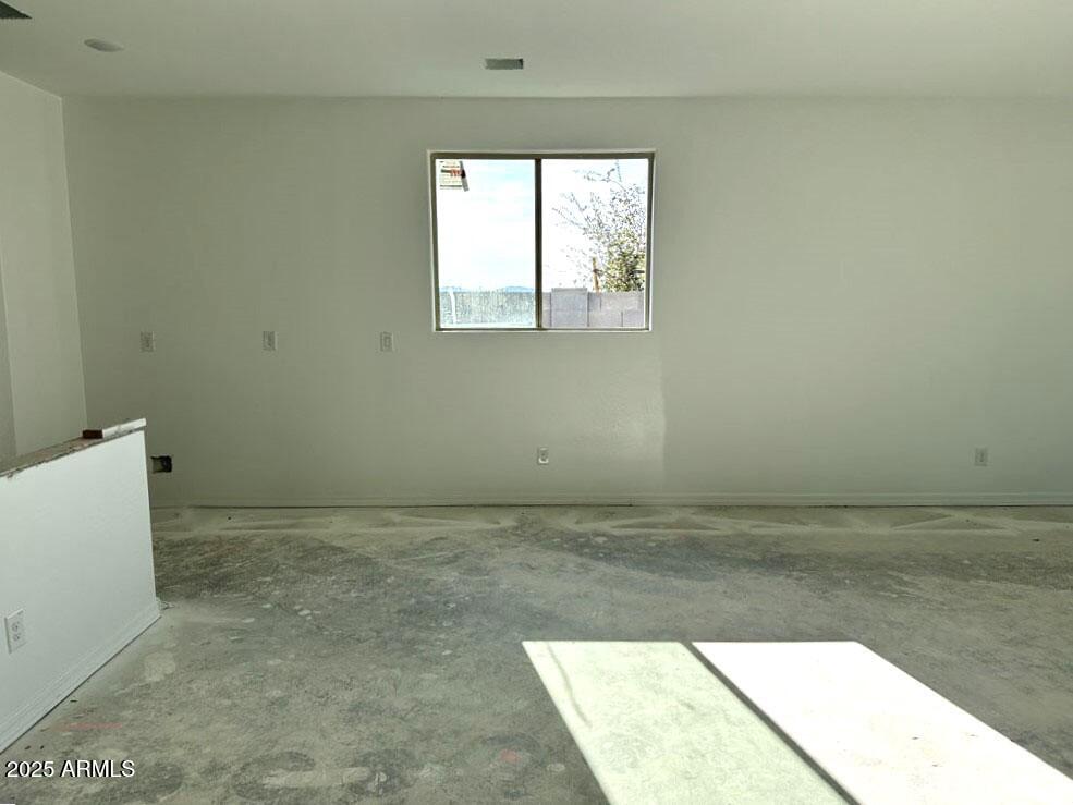 5636 West Summerside Road Laveen, AZ 85339 - Photo 4 of 28 0004_ dining