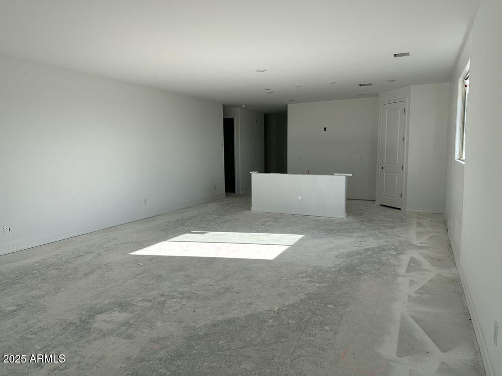 5636 West Summerside Road Laveen, AZ 85339 - Photo 5 of 28 0006_ dining and kitchen