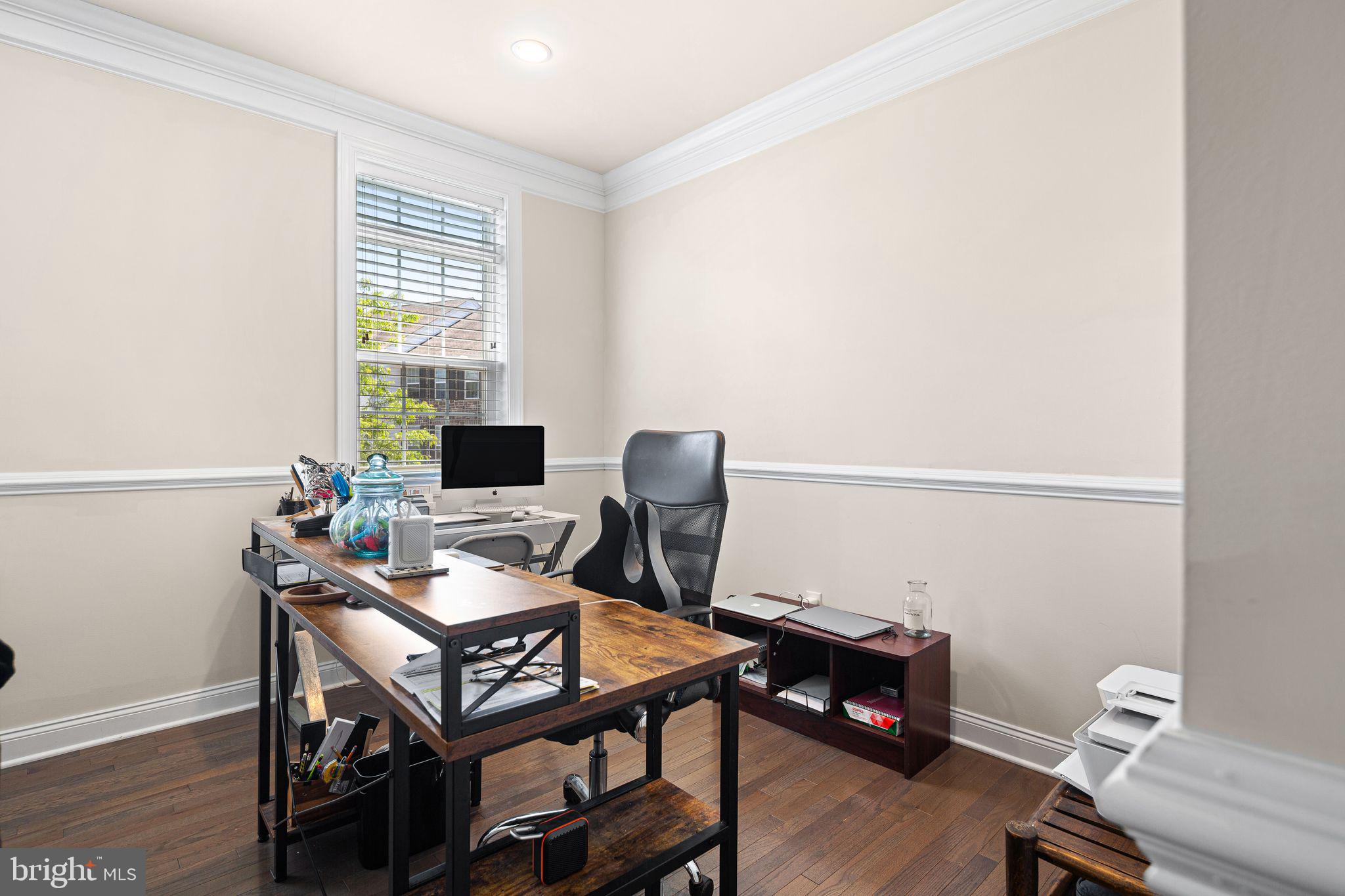 103 Murray Lane Media, PA 19063 - Photo 13 of 31 Bright and inviting home office space.