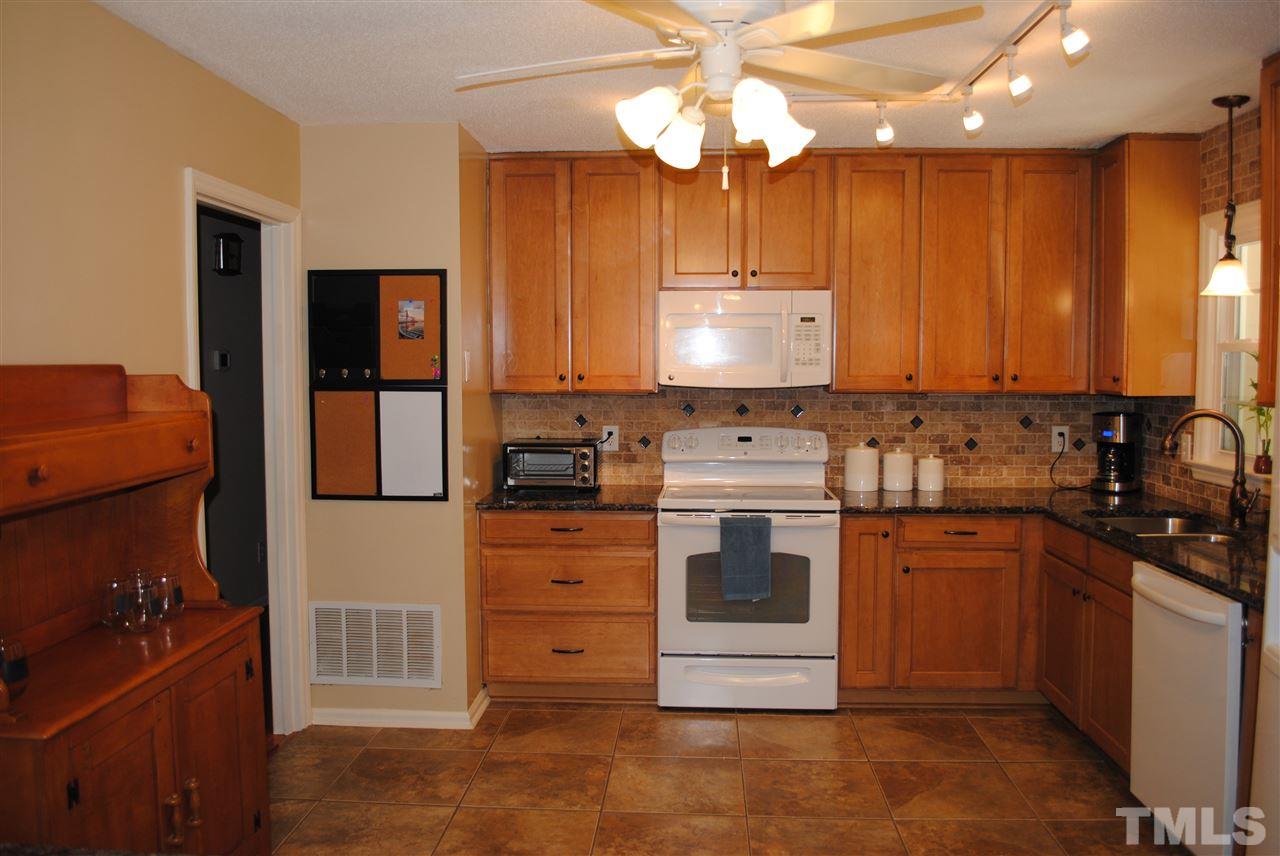 7604 Fiesta Way Raleigh, NC 27615 - Photo 2 of 25