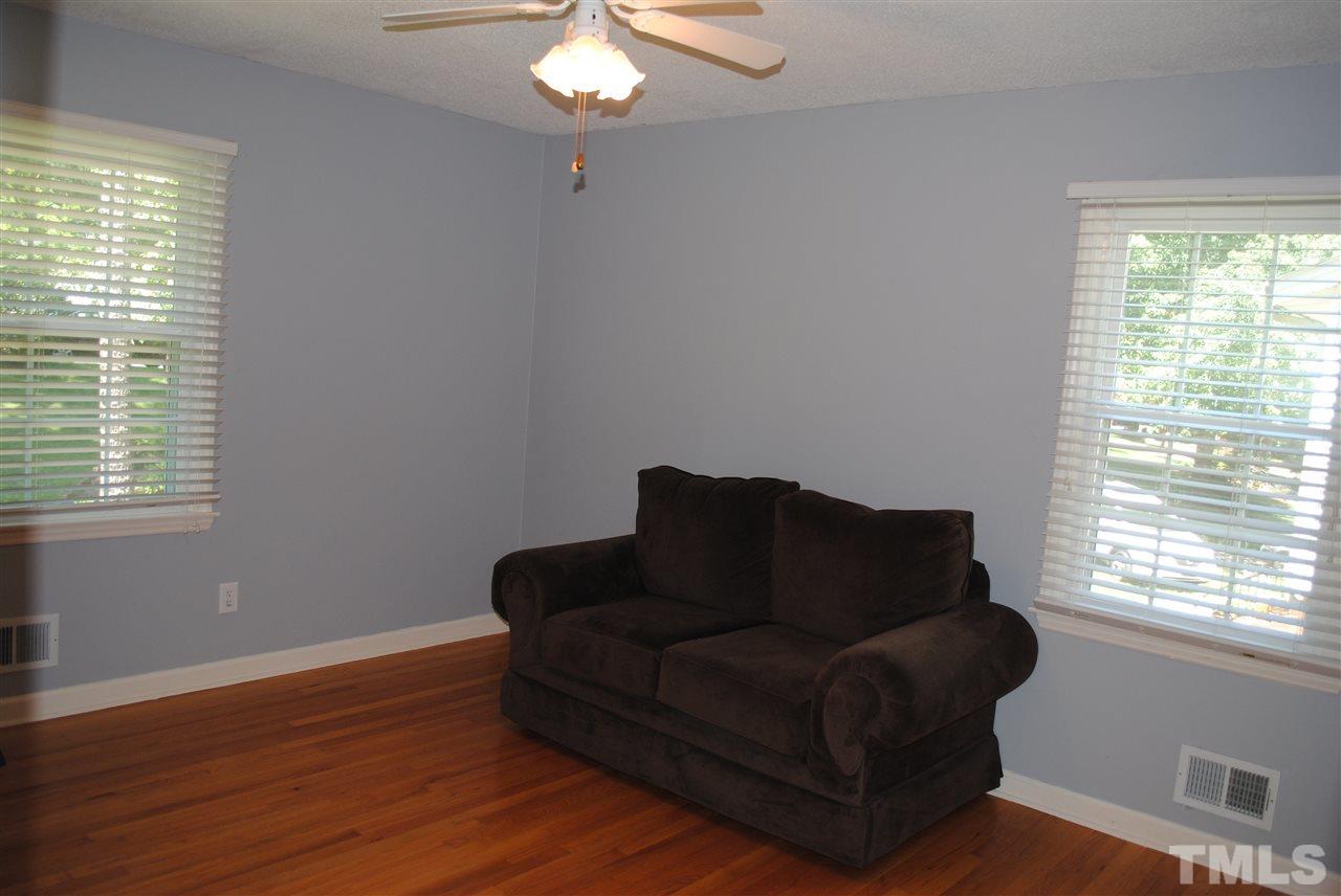 7604 Fiesta Way Raleigh, NC 27615 - Photo 19 of 25