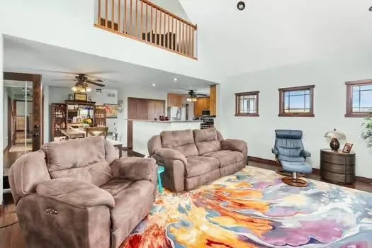 $975,000 | 16195 # 2 Coy, Viola, WI 54664