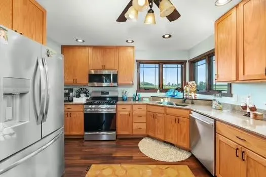 $975,000 | 16195 # 2 Coy, Viola, WI 54664