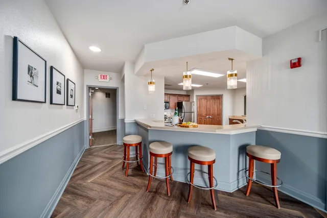 $440,000 | 4100 South Lake Drive, Unit 208, St. Francis, WI 53235