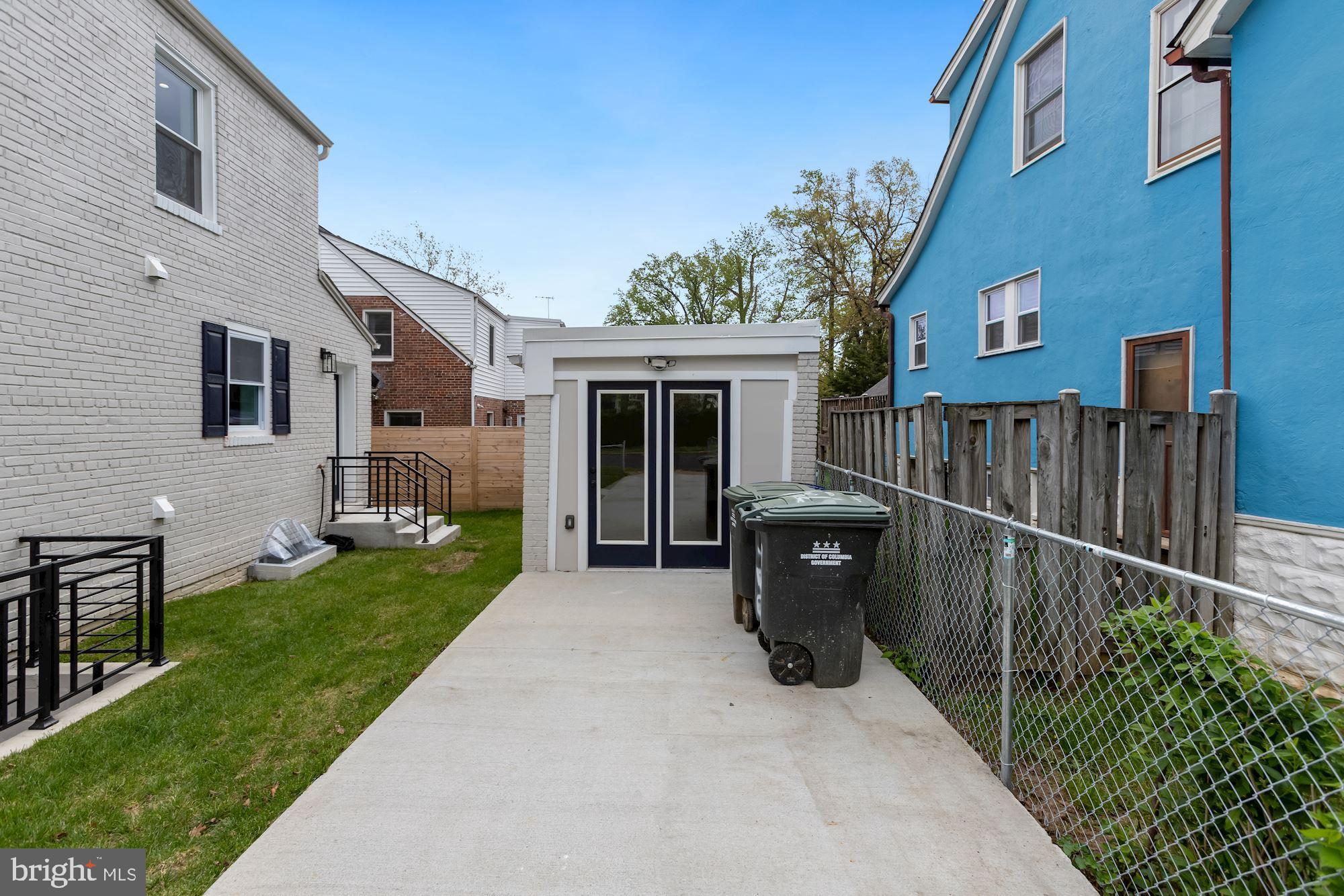 6530 5th Street Northwest Washington, DC 20012 - Photo 44 of 49