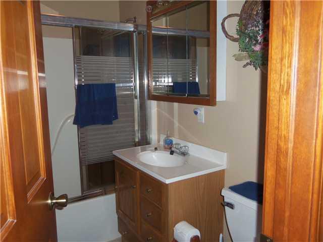 1215 Layton Road Anderson, IN 46011 - Photo 11 of 18 Gallery Image 11