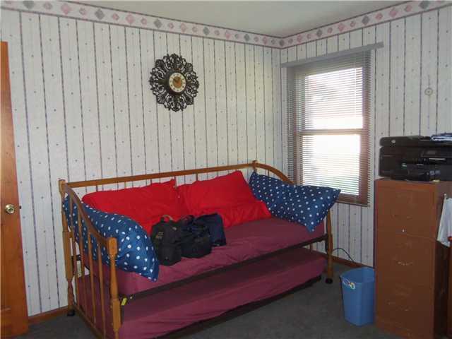 1215 Layton Road Anderson, IN 46011 - Photo 12 of 18 Gallery Image 12
