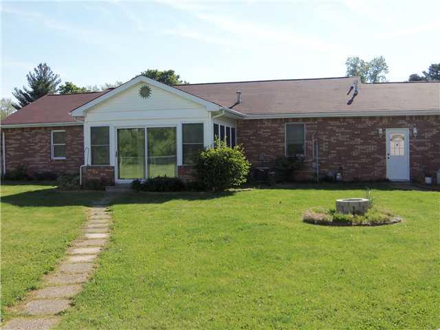 1215 Layton Road Anderson, IN 46011 - Photo 16 of 18 Gallery Image 16