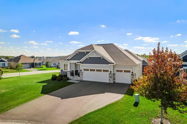 $615,000 | 10706 28th Court Northeast, St. Michael, MN 55376