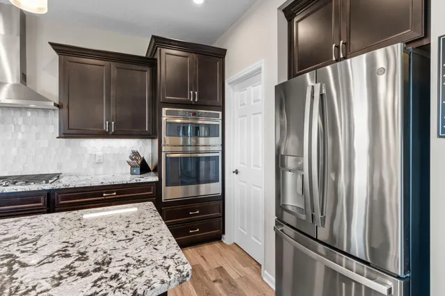 $615,000 | 10706 28th Court Northeast, St. Michael, MN 55376