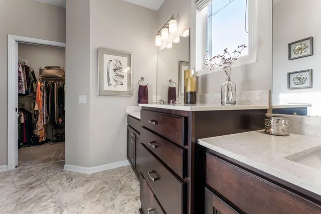 $615,000 | 10706 28th Court Northeast, St. Michael, MN 55376