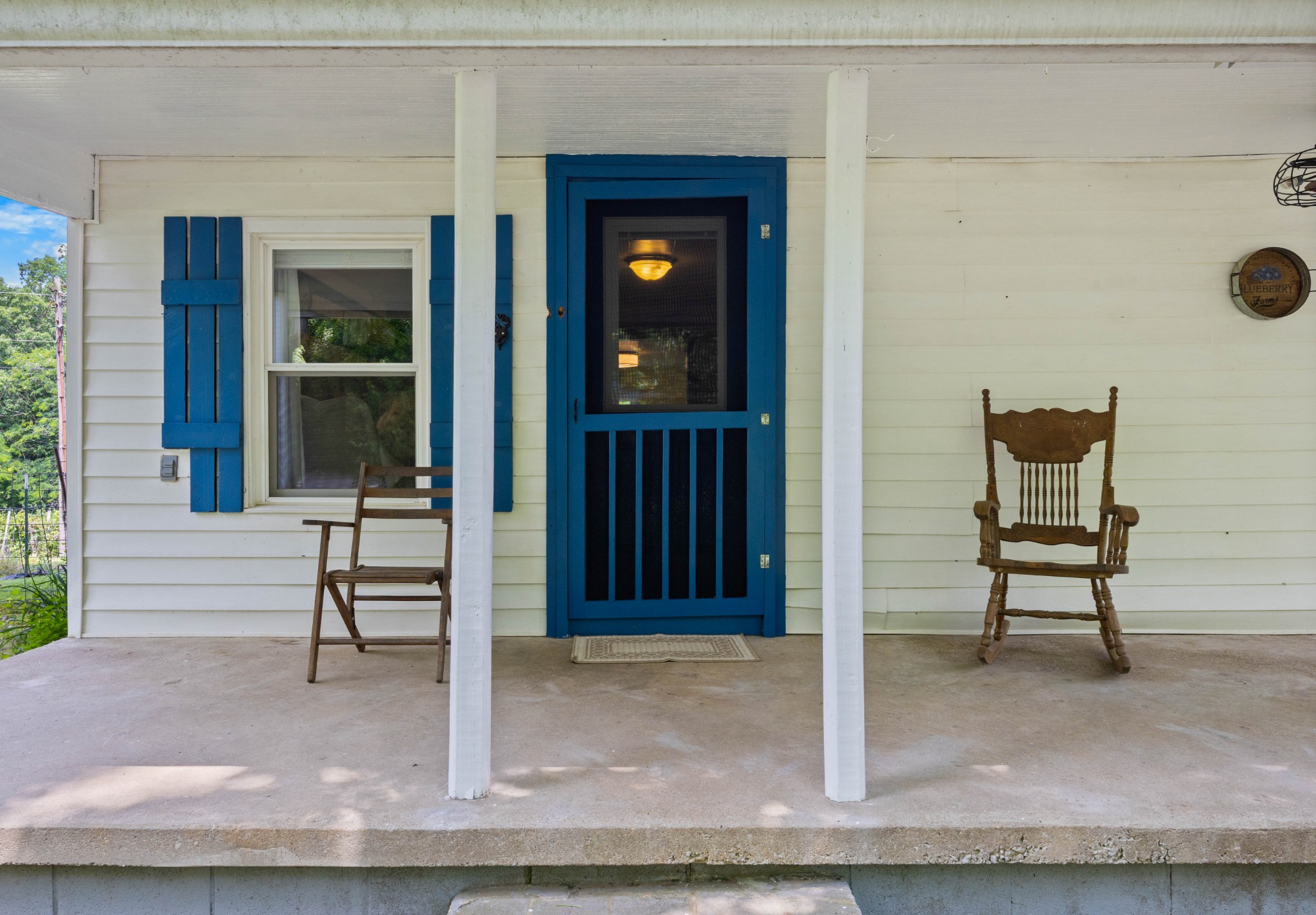 379 Gunson Ridge Road Cumberland City, TN 37050 - Photo 4 of 26 Gallery Image 4